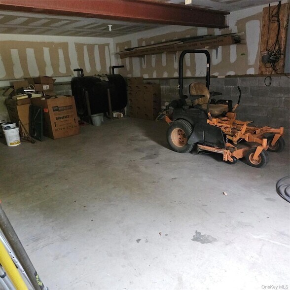 Building Photo - 2831 Pleasant Ridge Rd