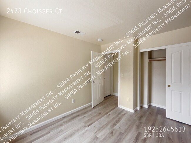 Building Photo - 2473 Choisser Ct