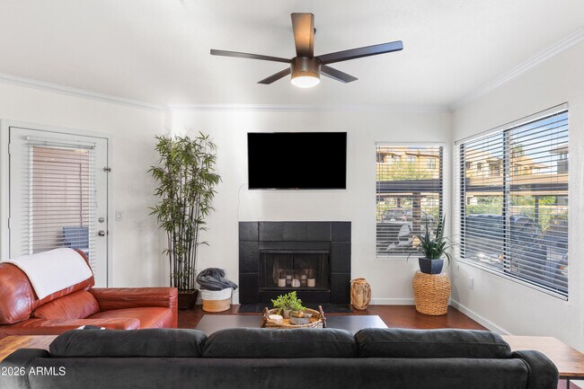 Building Photo - 7575 E Indian Bend Rd