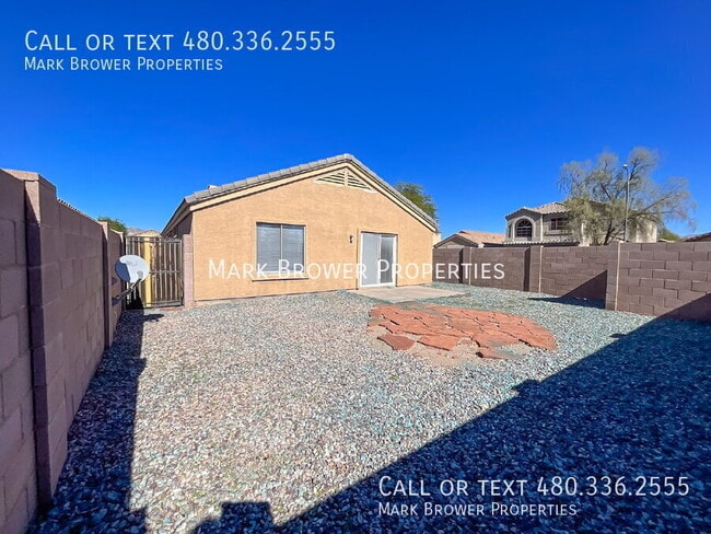 Building Photo - 11031 E Arbor Ave