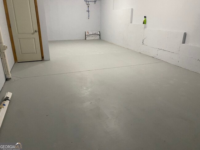 Building Photo - 417 Whitehall Rd