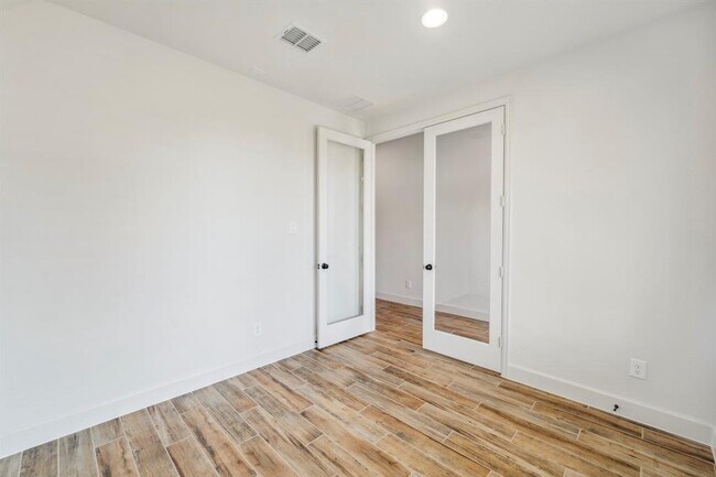 Building Photo - 16327 Gulf Muhly Trl