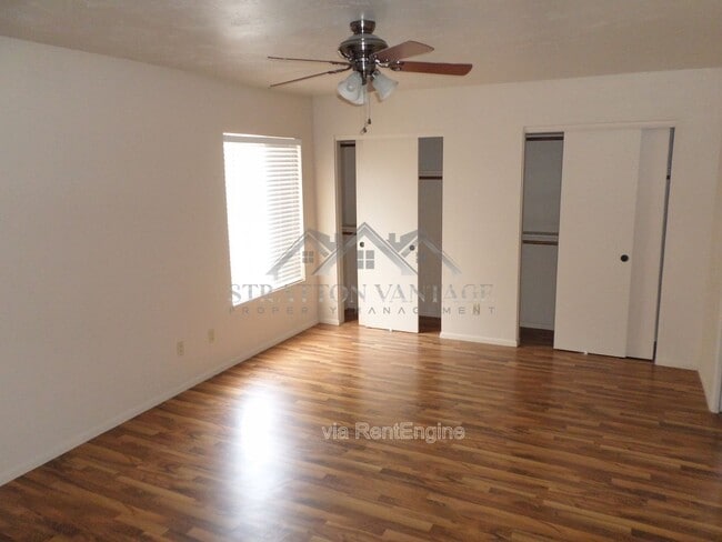 Building Photo - 6602 E Juniper Ave