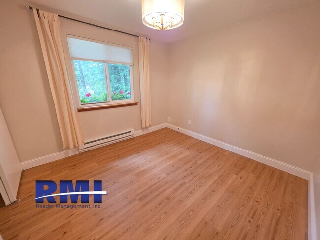 Building Photo - 9805 Lilly Pond Ln SW