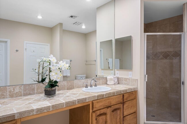 Building Photo - 72511 Theodora Ln