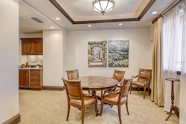 Building Photo - 464 Golden Gate Point