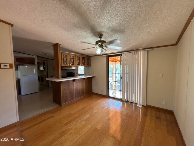 Building Photo - 44410 N 14th St