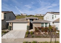 Building Photo - Available Now! 3 Bedroom 2 Bath in Russell...