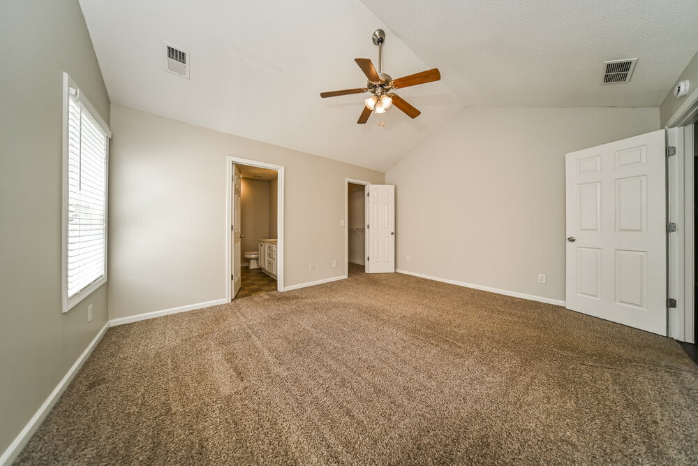 Building Photo - 3853 Plymouth Rock Drive