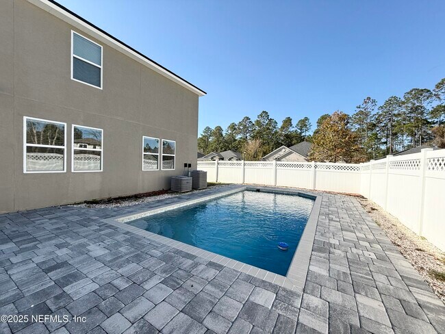 Building Photo - 4105 Halifax Ln