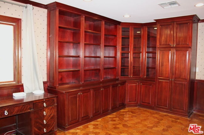 Building Photo - 11502 Dona Teresa Dr