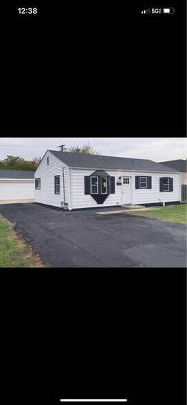 Building Photo - 1609 Marlboro Ln