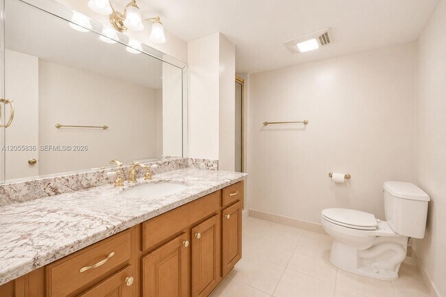 Building Photo - 401 Briny Ave