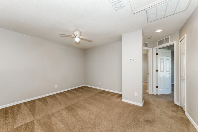 Building Photo - 2337 125th Dr E