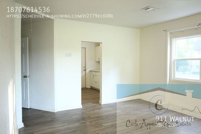 Building Photo - 911 Walnut-