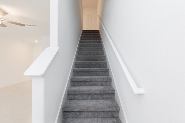 Building Photo - 32011 Powderpuff Mimosa Dr