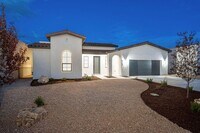 Building Photo - New in Picacho Hills