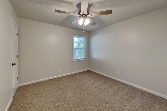 Building Photo - 1800 Baynard Ct NW