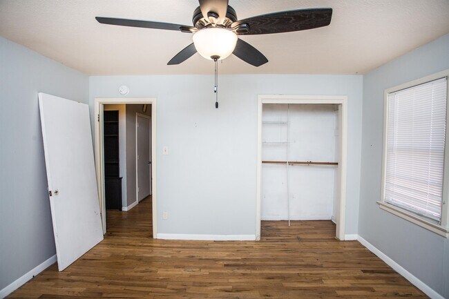 Building Photo - 4213 40th St