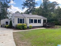 Building Photo - 2124 Lester Ln