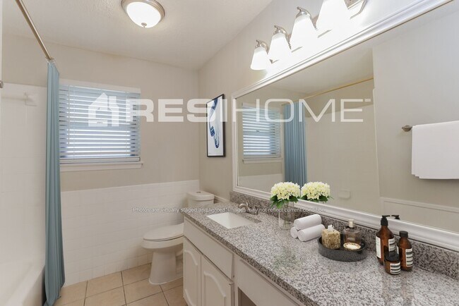 Building Photo - 2832 Lago Vista Loop
