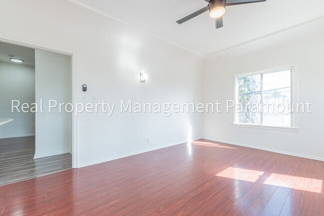 Building Photo - 2757 S Mansfield Ave