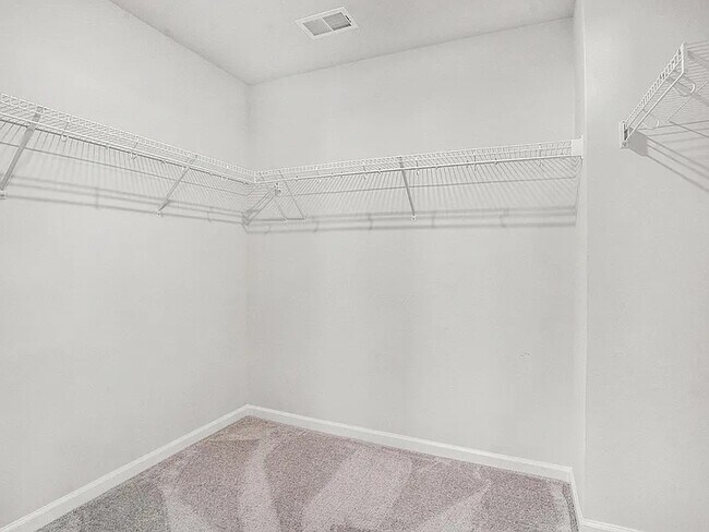Building Photo - 294 Torslanda Ln