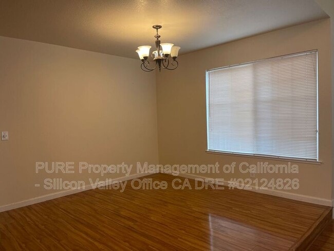 Building Photo - 6361 Pearlroth Dr