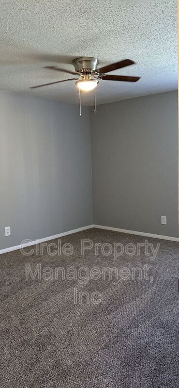 Building Photo - 4032 Hunters Ridge Dr SW