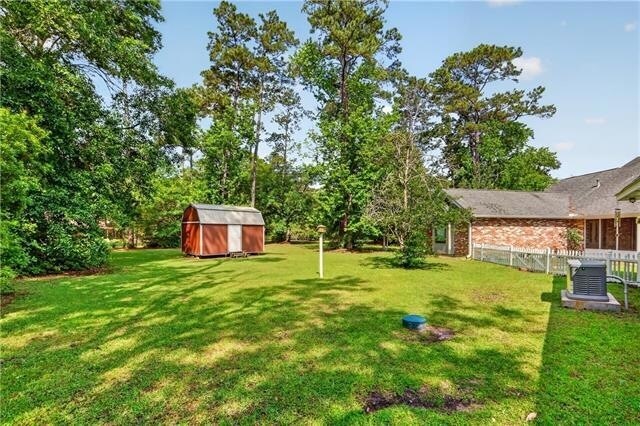 Building Photo - 401 Starling Dr