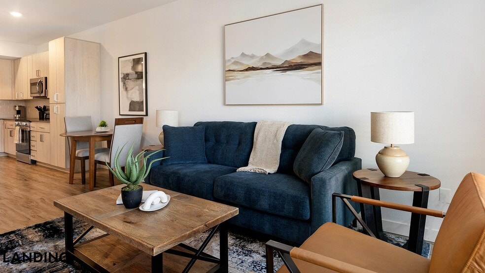 Building Photo - 1760 S Crismon Rd