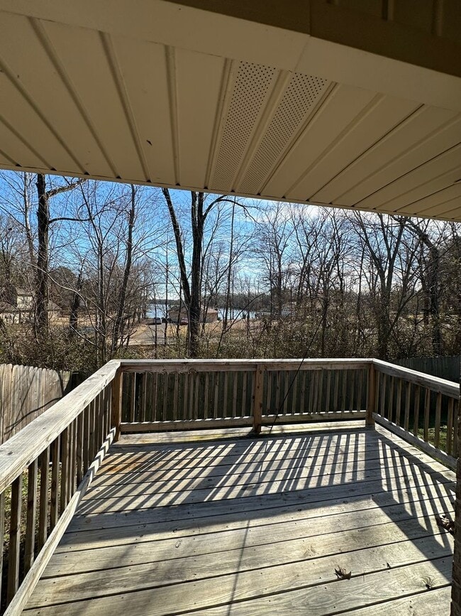 Building Photo - Olive Branch Schools- IMMEDIATE MOVE IN!!! 3 BR/2 BA