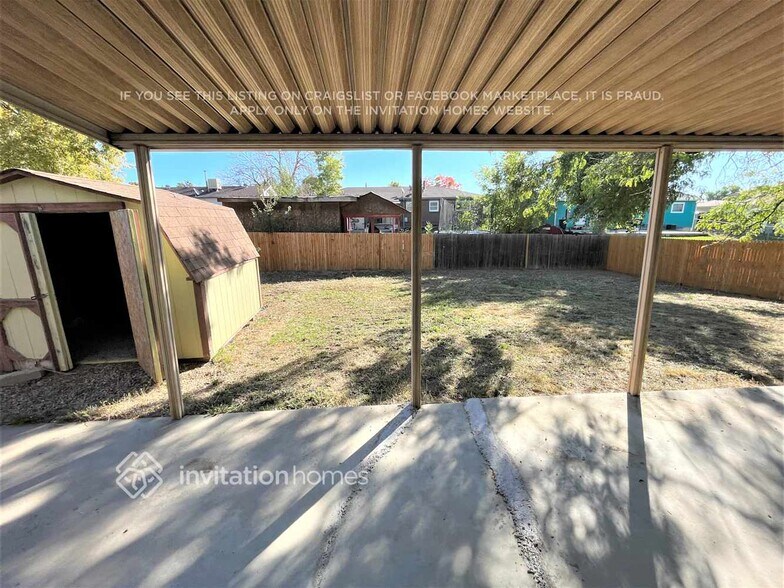 Building Photo - 9174 Lander St