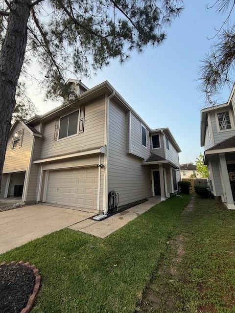 Primary Photo - 16847 Carrollton Creek Ln