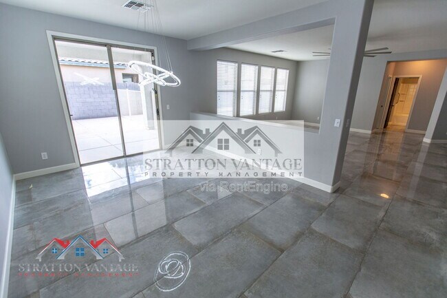 Building Photo - 17916 N 183rd Ave