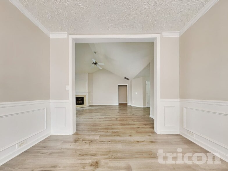 Building Photo - 7113 Boulder Pass