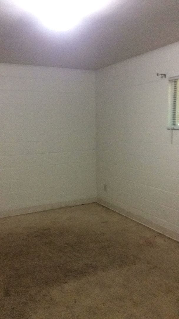 Building Photo - 618 Orient St