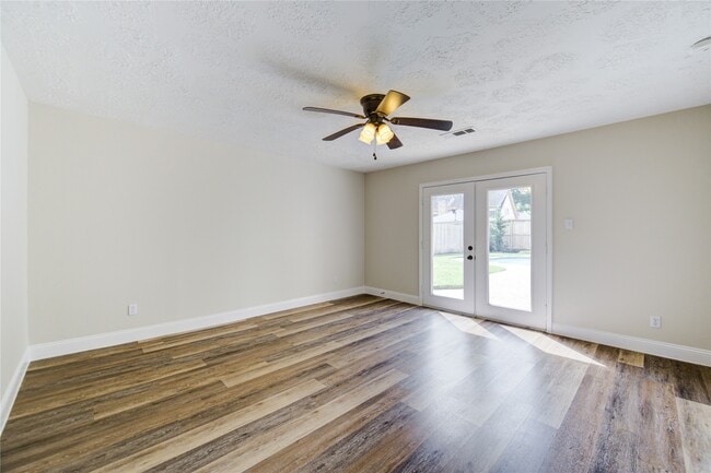Building Photo - 9115 Taidswood Dr