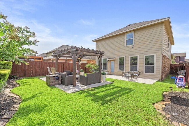 Building Photo - 3418 Bainbridge Hill Ln