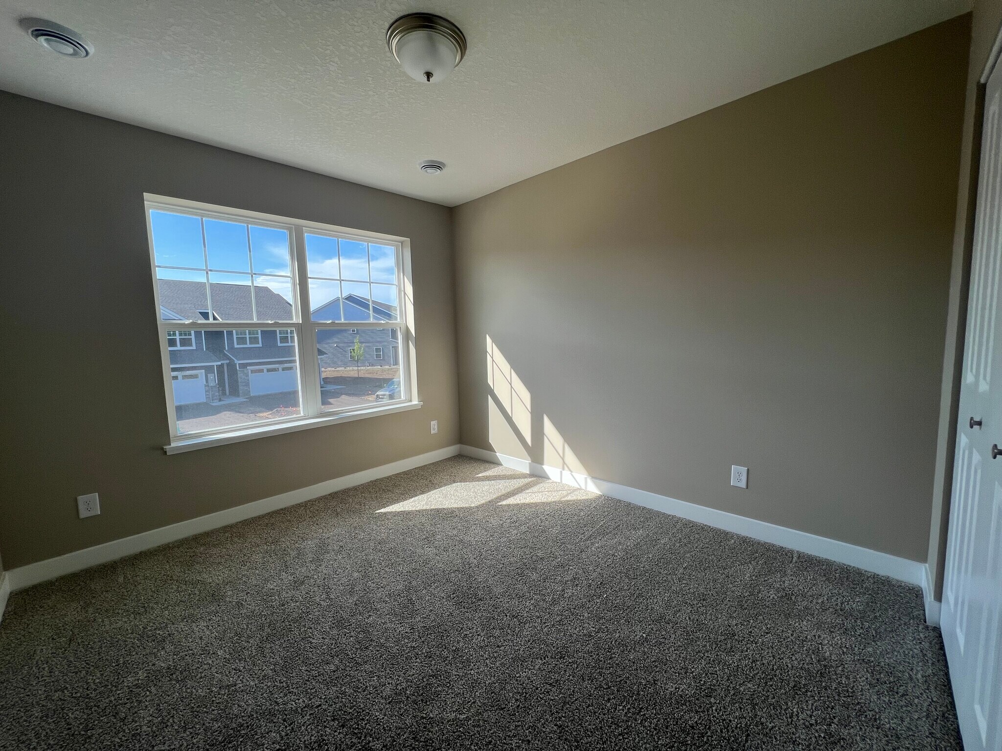 Building Photo - 13853 Kaylemore Trl