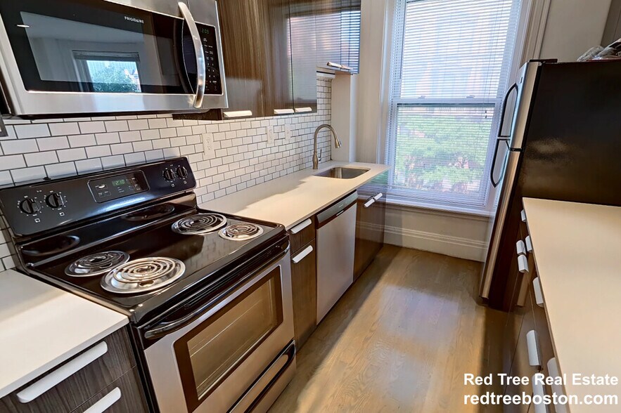 Building Photo - 49 Massachusetts Ave