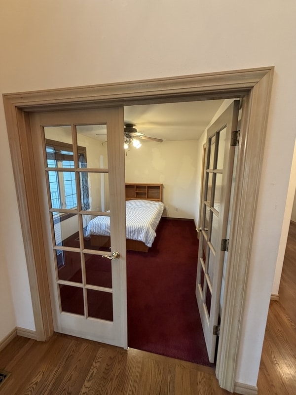 Building Photo - 700 Sunrise Dr