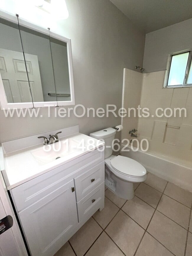 Building Photo - Limited-time offer: $500 off first months ...