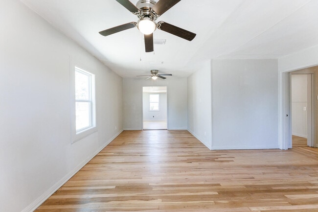 Building Photo - 3406 27th St