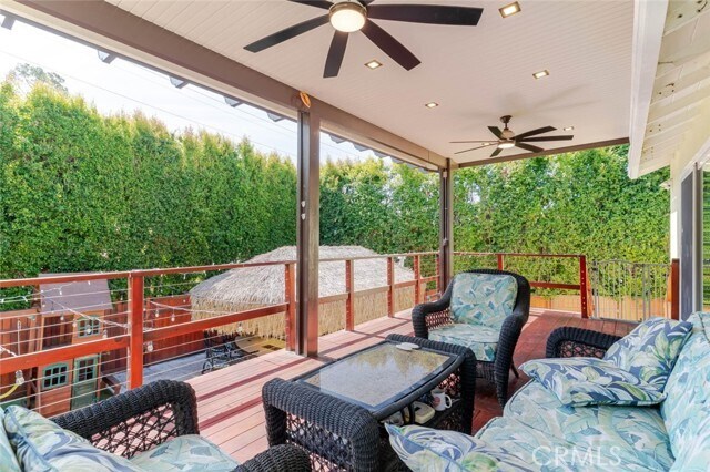 Building Photo - 660 Woodbury Rd