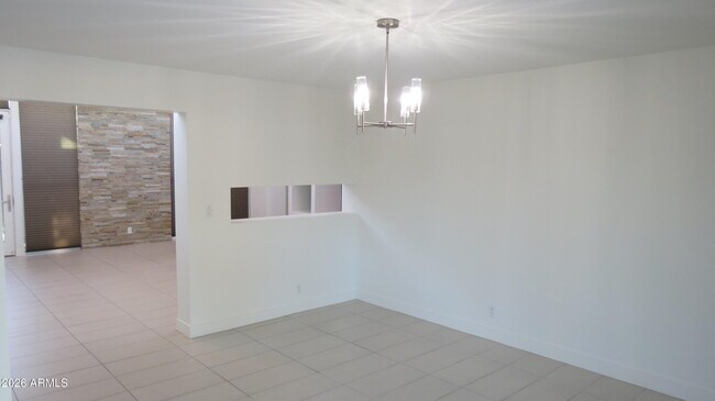 Building Photo - 11440 N 65th St