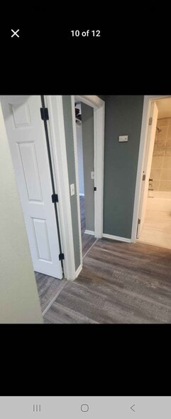 Building Photo - 741 11th Ave S