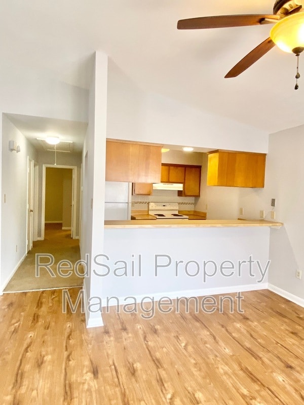 Building Photo - 115 Roane Dr