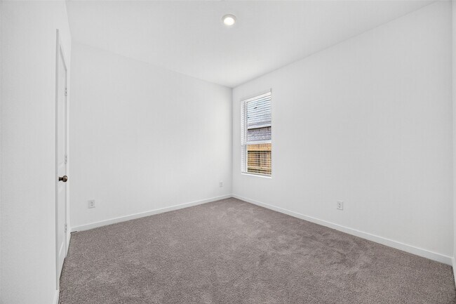 Building Photo - 26123 Sea Rosemary Ln