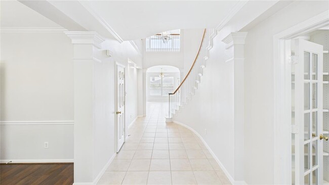 Building Photo - 12019 Costa Del Rey Ct